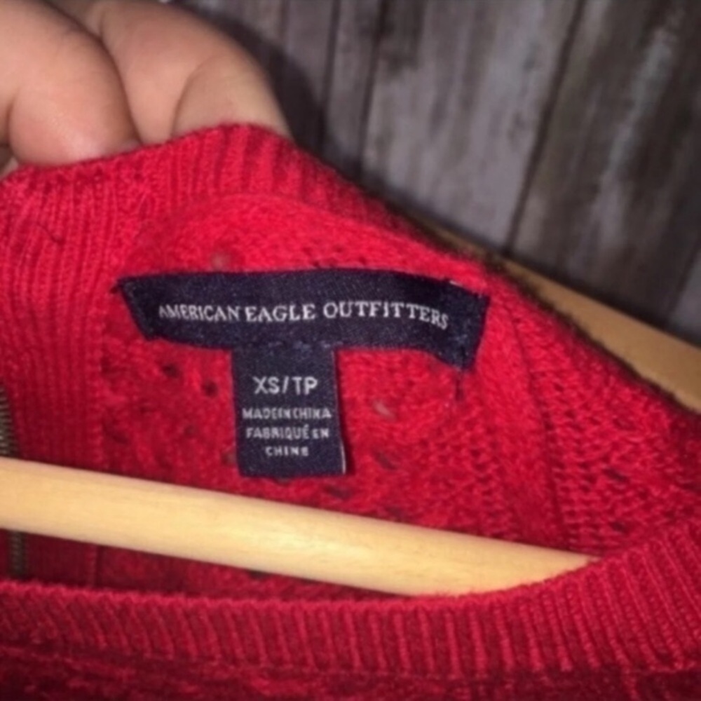 American Eagle Red Sweater Blouse - Picture 5 of 5